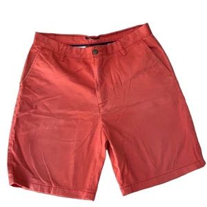 Men’s 34 Nautica salmon kaki shorts